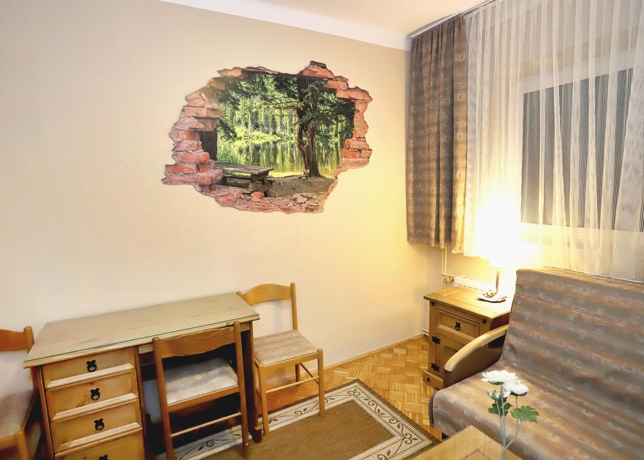 Pensjonat Tara Jeleśnia Exterior foto